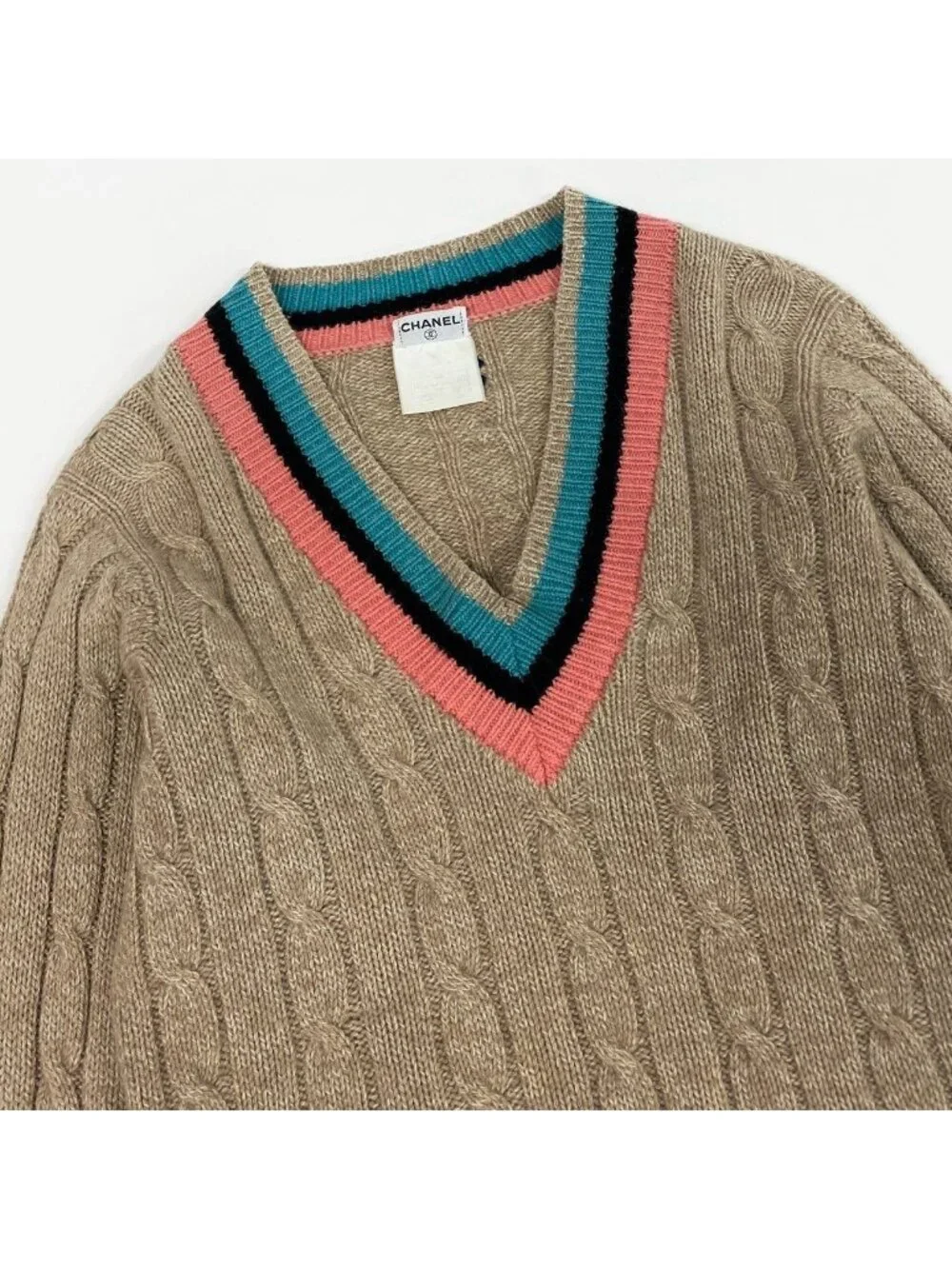 CHANEL brand color